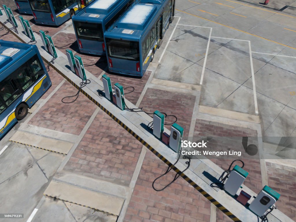 Charge Bus Urban Electric Bus Charging Facilities Stock Photo - Download Image Now ...