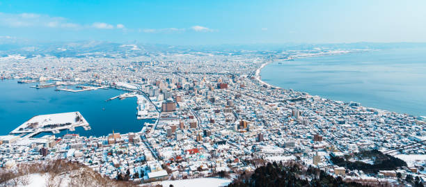 Beautiful landscape and cityscape from Hakodate Mountain with Snow in winter season. landmark and popular for attractions in Hokkaido, Japan.Travel and Vacation concept Beautiful landscape and cityscape from Hakodate Mountain with Snow in winter season. landmark and popular for attractions in Hokkaido, Japan.Travel and Vacation concept motomachi kobe stock pictures, royalty-free photos & images