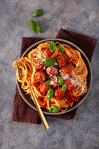 spaghetti with meatballs and tomato sauce, italian pasta