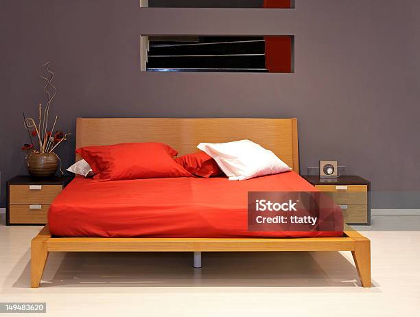 Double Bed Stock Photo - Download Image Now - Bed - Furniture, Bedding, Bedroom