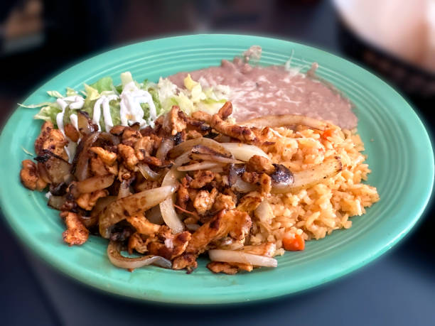 istock delicious chicken fajita lunch 1494845939