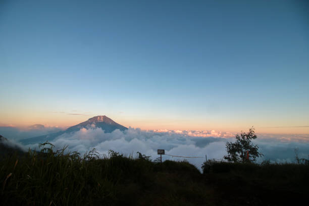 istock Sumbing mountain from kembang peak 1494863062