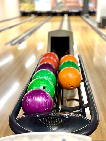 Gaming bowling