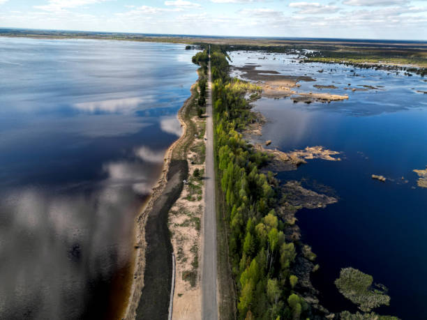 istock A Road Dividing a Lake Lubans 1494882645