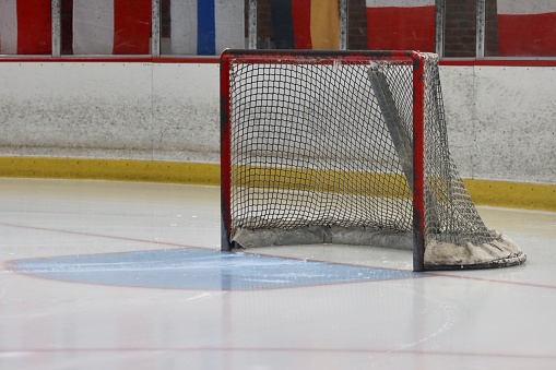 Hockey net on rink empty