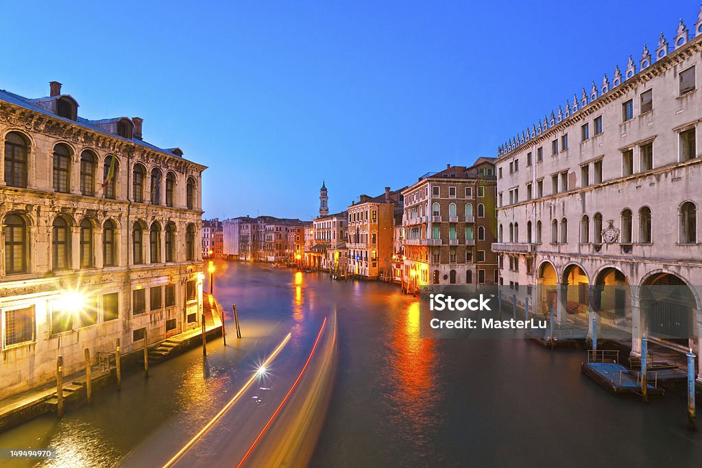 Венеция, вид с моста Риальто. - Стоковые фото Архитектура роялти-фри