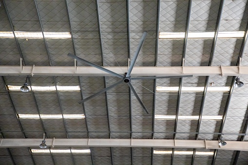 Commercial HVLS Ceiling Fan Big Industrial Fans at roof