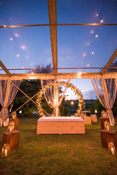istock Outdoor wedding setty back in an evening 1495018375