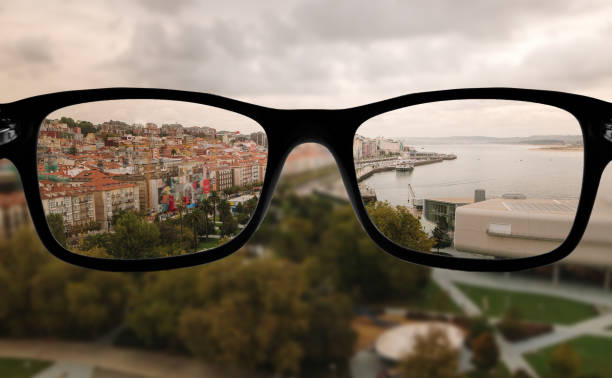 istock Eyeglasses focusing a city 1495060656