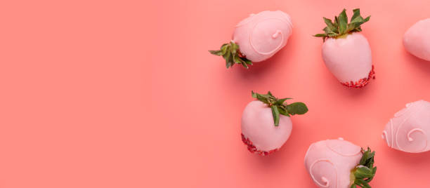 istock Strawberries in chocolate on a pink background with copy space. Background for Valentine's Day. 1495095293