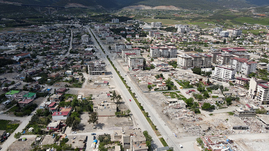 01 May 2023, Turkey, Antakya: The aerial photograph shows areas in the center of Antakya, Hatay that have already been cleared of debris. According to official figures, more than 50,000 people were killed in the February 6 quake.
