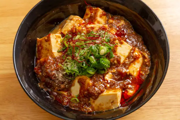 Sichuan cuisine is spicy but delicious.