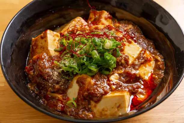 Sichuan cuisine is spicy but delicious.