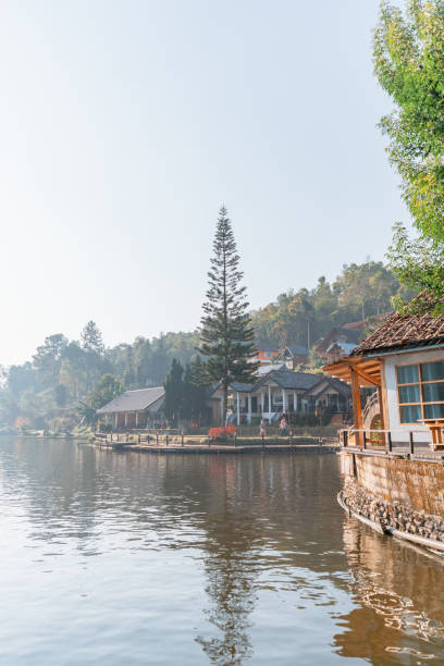 província de mae hong son, norte da tailândia. - mae hong son province - fotografias e filmes do acervo