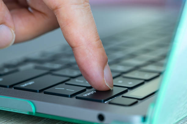 istock Finger of the computer user, he presses the delete button on the computer keyboard. 1495277267