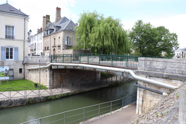 istock Montargis - Briare canal 1495424653
