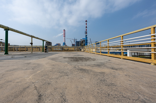 Chemical plant building platform