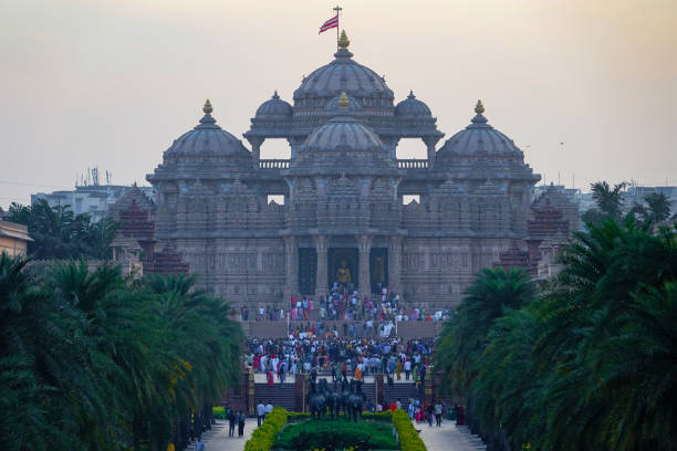 istock Akshardham Temple (Swaminarayan Akshardham) in New Delhi 1495572520