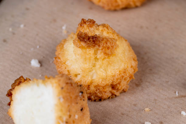 istock Small homemade coconut cookies made using coconut chips 1495622169