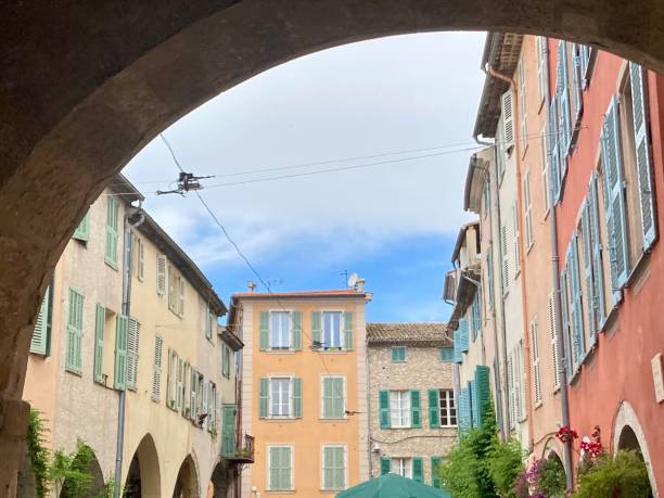 istock France - Alpes Maritimes- Biot village 1495657134