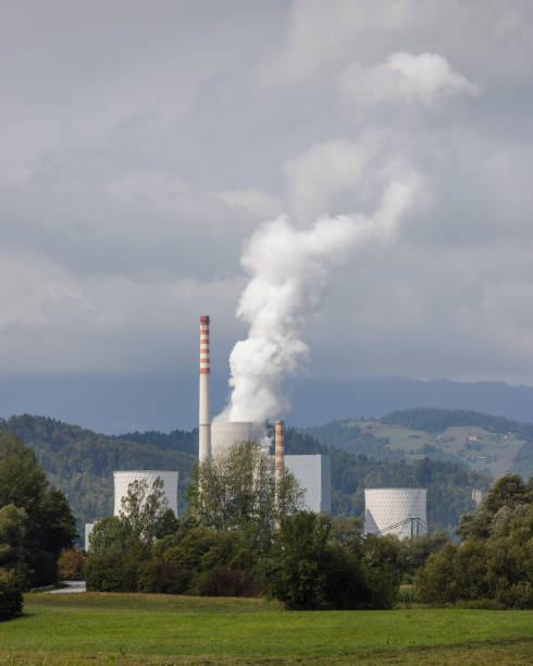 istock Thermal power plant 1495663607