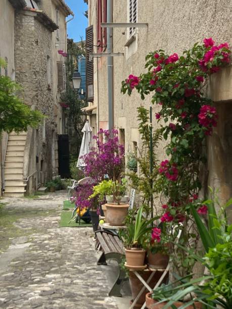 istock France - Alpes Maritimes- Biot village 1495663965
