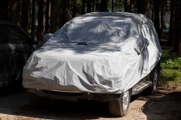 istock The cover on the car. 1495697242