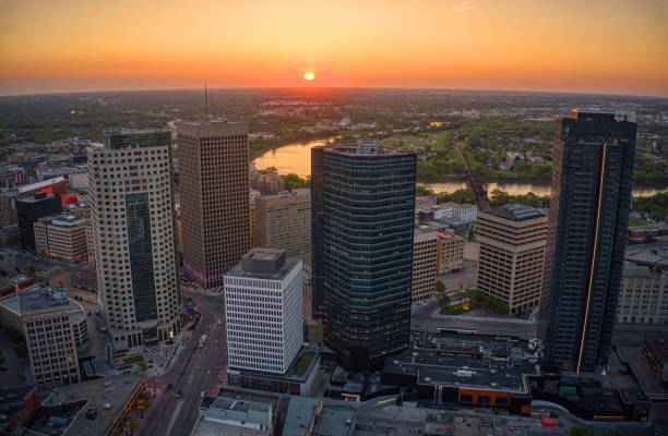 aerial view of winnipeg, manitoba during summer - manitoba winnipeg winter bridge imagens e fotografias de stock