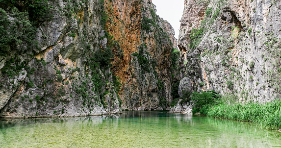 Kapuz Canyon is within the borders of the Aşağıkaraman Neighborhood of the Konyaaltı district. It is 10 km from Antalya city center. It fascinates people who see it with its natural beauty. The canyon, which the locals call 'Paradise Undiscovered', is not yet well known.\n\nAntalya-Turkey