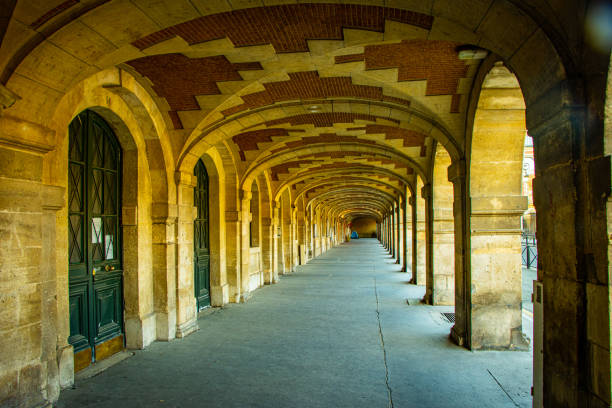 istock Streets of Paris 1495857573