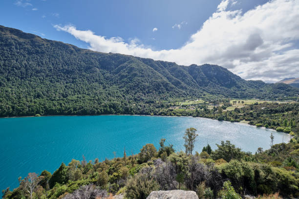 istock Tourist viewpoint along Glenorchy Queenstown Road 1495871621