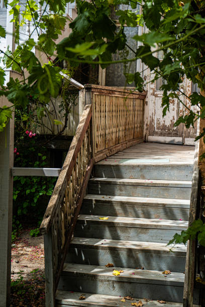 istock Inner yard of Old Tbilisi 1495926242