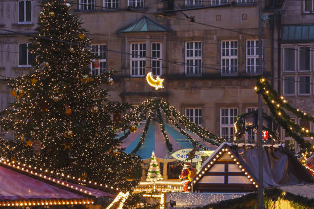 istock Christmas market, town hall Bremen, Germany 1496057571