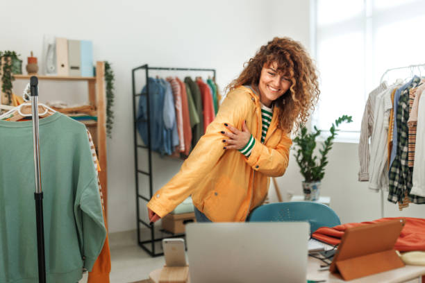 istock Fashion Enthusiast at Home 1496223783