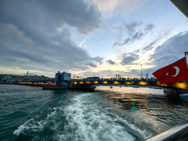 istock Some İstanbul Golden Horn Tour during sunset. 1496302110