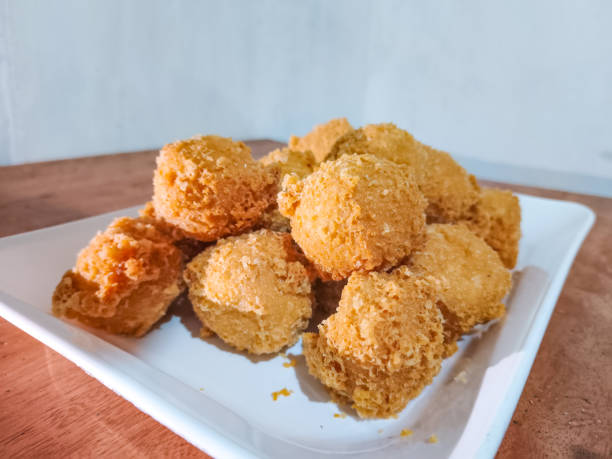 istock Crispy tofu served on a white plate 1496376733