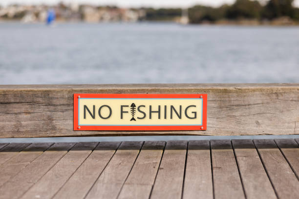Informative road sign in Colombia: Fishing area