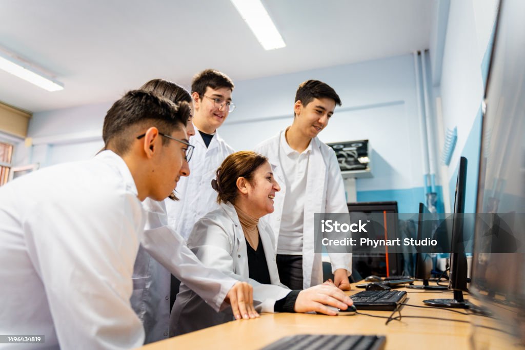 Stduents Learning Computer Students Learning Computer Programming Vocational Education Stock Photo ...