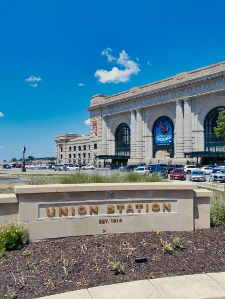 union station casa da cidade da ciência - kansas city missouri fountain missouri union station kansas city - fotografias e filmes do acervo