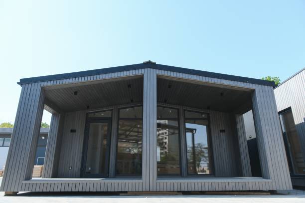 istock Construction of new and modern modular house 1496477440