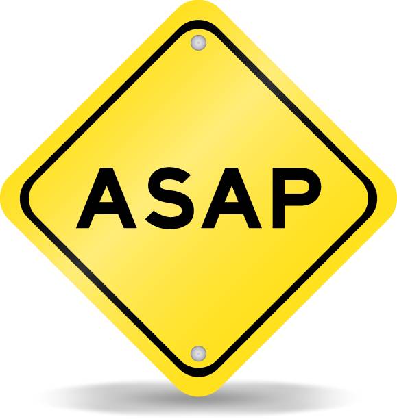 흰색 바탕에 단어 asap(가능한 한 빨리 약어)가 있는 노란색 교통 표지판 - abbreviation stock illustrations