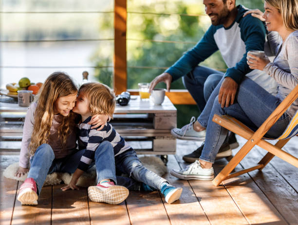 istock Loving kiss for my sis! 1496577674