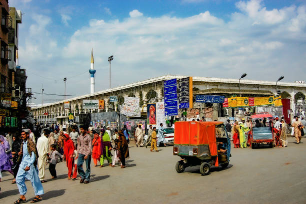 A crowded street in Lahore