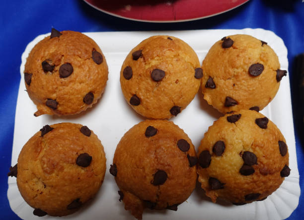 istock Chocolate chip muffin  Buffet dessert  Kermesse 1496899636