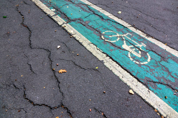 istock Bicycle route sign on asphalt road 1496955718