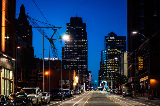 istock Kansas City by night 1496972433