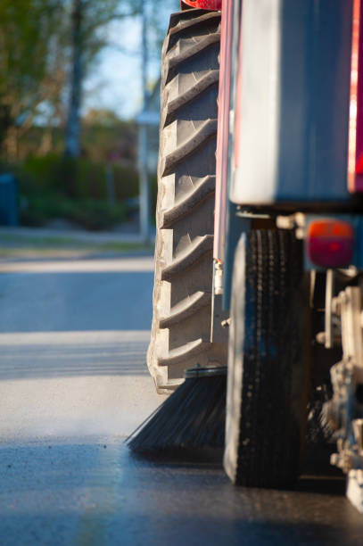 istock Spring cleaning of streets 1497007817