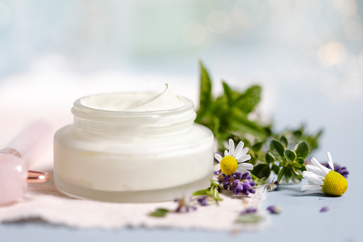 Moisturizer with fresh herbs and flowers