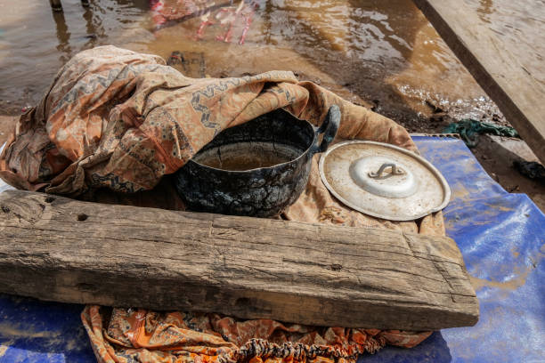 istock pot with a metal lid 1497114153