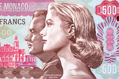 Grace Kelly and Rainier III de Monaco a portraits from money